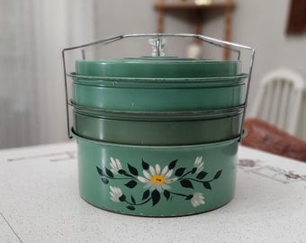 Small Vented Pie Tins set of 4 round Pie Tins 5 metal Pie Plates rustic farmhouse bakery Decor kitchen Decor table Centerpiece primitive Etsy