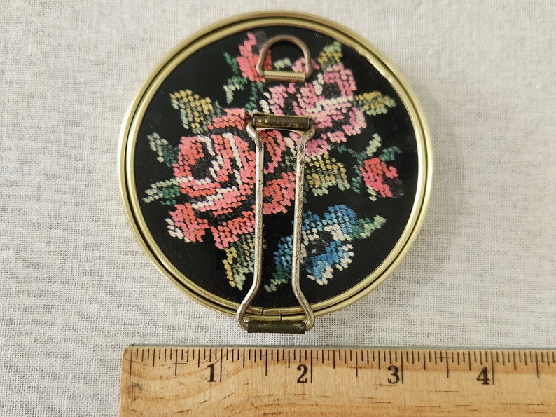 Vintage Compact Mirror Needlepoint Design Hand Held Pocket Mirror Rose Point Hideaway Mirror image 9