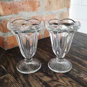 Vintage Libbey Tulip Ice Cream Sundae Glasses, Set Of 2 With Basketweave Base, Soda Fountain Glassware