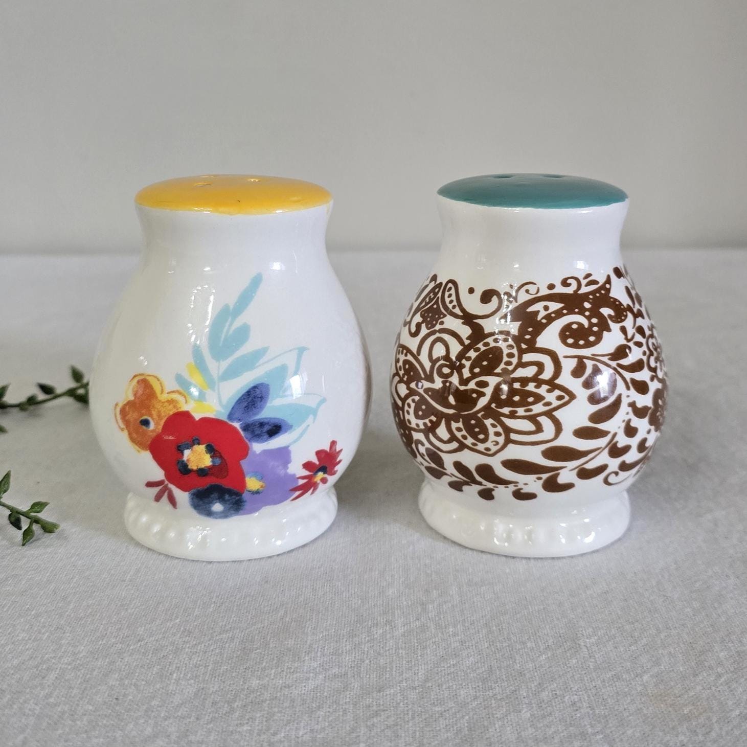 Pioneer Woman Flea Market Floral Salt & Pepper Shakers - Etsy Canada