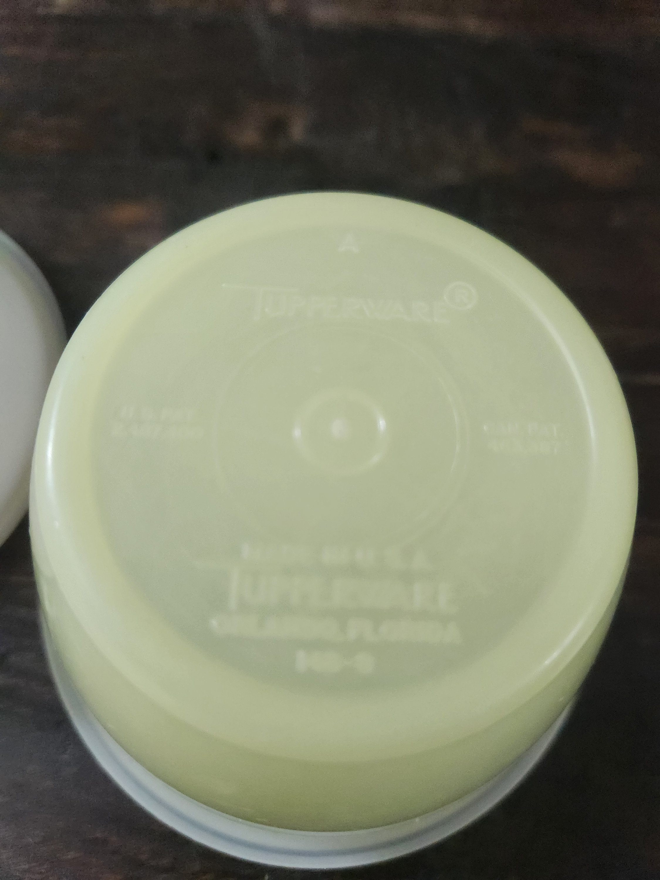 Vintage Tupperware Refrigerator Storage Container Set of 2 With Seals ...
