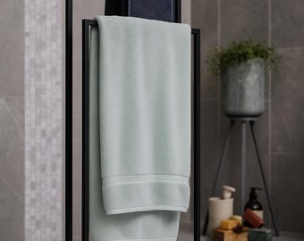 Freestanding Metal Towel Holder, Modern Bathroom Decor