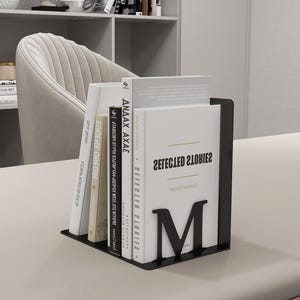 Metall Buchstütze, personalisierte Brief Buchhalter, spezielle Buchstaben für Mama, modernes Alphabet Dekor, Buchecke Büro Dekor für Buchliebhaber