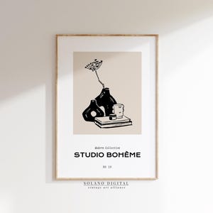 Modern Boho Still Life Printable Art, Neutral Vase and Books Wall Decor, Minimalist Studio Bohème Poster, Digital Download Artwork