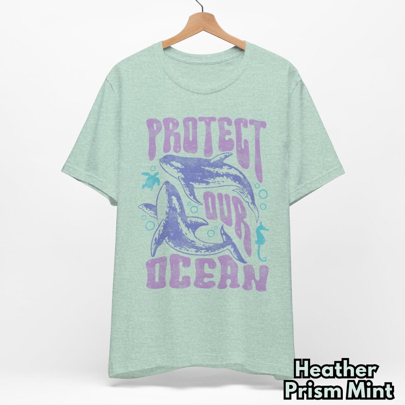 Maglietta con grafica di orca, maglietta retrò a tema vita marina, abbigliamento per la conservazione degli oceani Heather Prism Mint