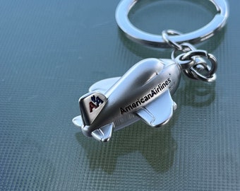 American Airlines KeyChain ali personalizzate per aerei in metallo con iniziale e giorno di anzianità