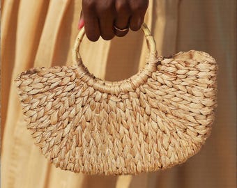 Handwoven Straw Tote: Natural Boho Beach Bag with Bamboo Handles