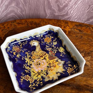 Opulente Porzellan-Schale handbemalt mit echtem Kobalt von Kaiser Porzellan Serie Fantasia Boho Chic Handarbeit Peacock Figure Servierschale