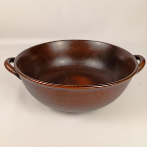 1970s ceramic tableware from Friesland. Brown ceramic bowl, 1970s casserole dish, ceramic pan, salad bowl, country style kitchen decor.