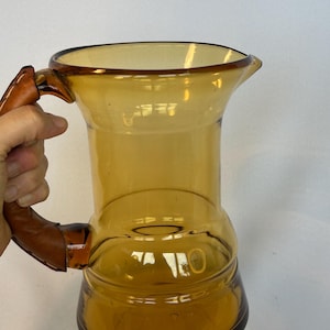 Amber glass jug 70s glass carafe boho style decorative ceramic jug orange yellow black wine jug 70s vintage jug summer tableware
