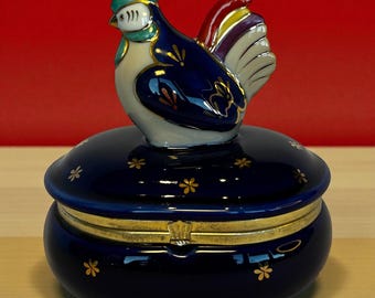 Cute porcelain box with colorful rooster figure Blue lidded box made of porcelain Rooster figure Colorful lidded box Vtg jewelry box Boho decoration