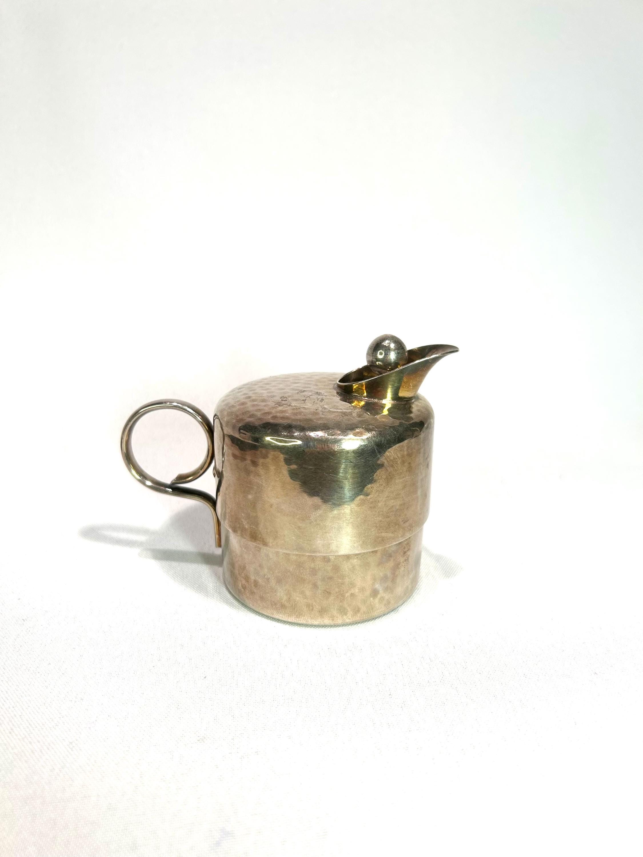 Silver-plated Art Deco milk jug WMF in hammered design 1920-1950 Art Deco tableware silver-plated milk jug coffee table jug