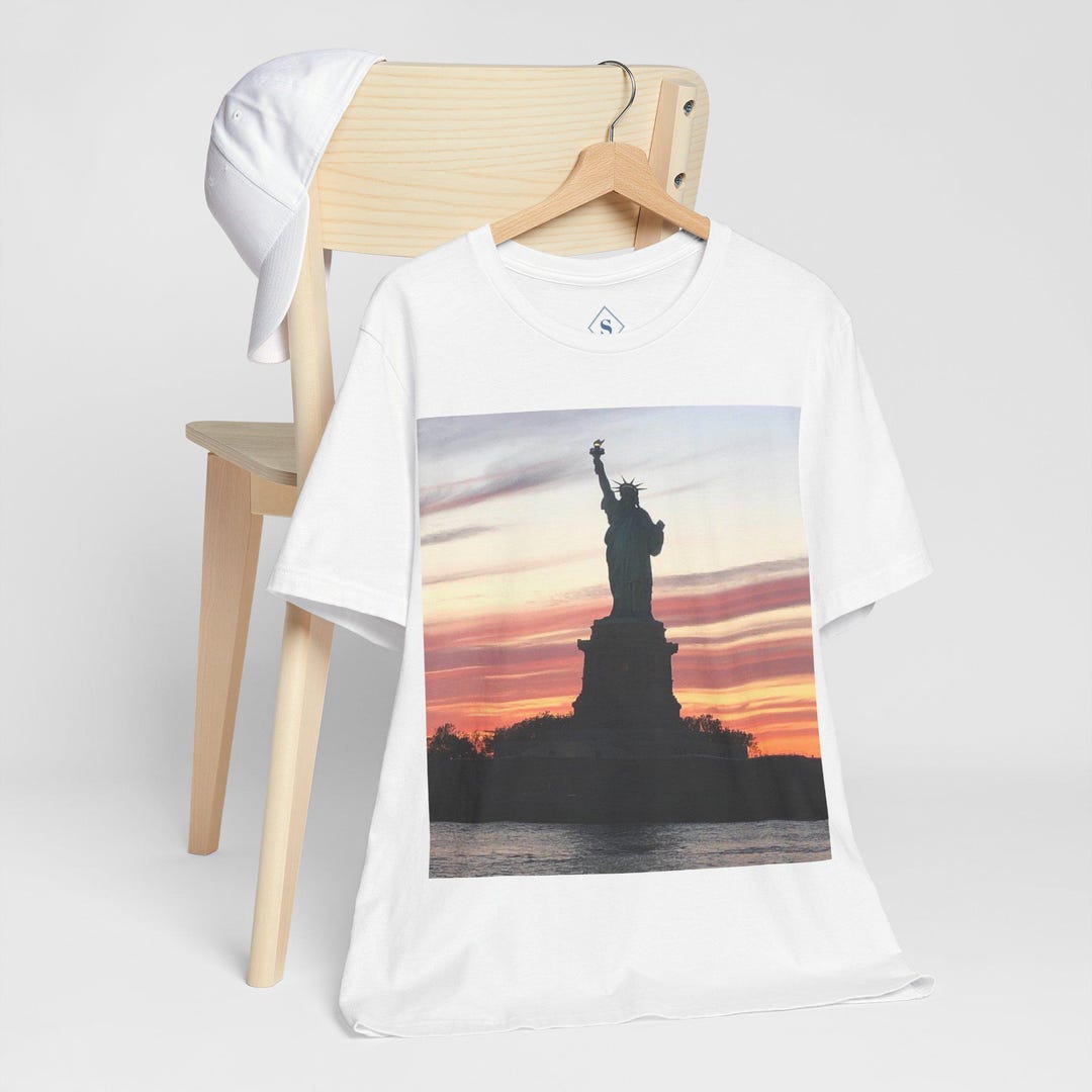 自由の女神Tシャツ：NYCパトリオティックユニセックスジャージ - Etsy 日本