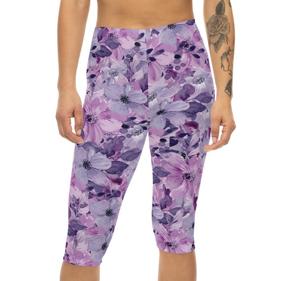 Floral Capri Leggings, Purple Flower Yoga Pants, Stretchy