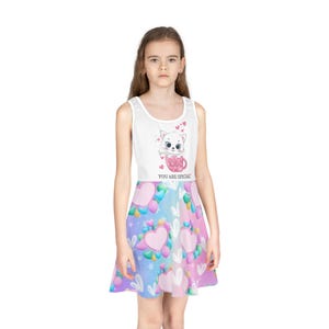 Robe d&#39;été sans manches pour fille : robe d&#39;été à imprimé coeurs pour enfants