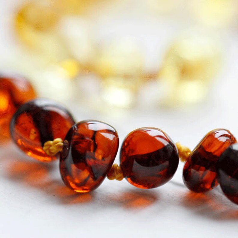 Rainbow baby gift Baby teethe necklace Baltic Amber Baby Raw Amber Necklace Baby Amber Amber teethe necklace Amber teething necklace