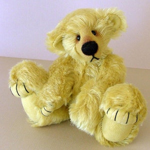 7&quot; Teddy Bear PDF PATTERN &quot;Butternut&quot; with pulled toes and sculped paws. Artist designed diy collectable bear