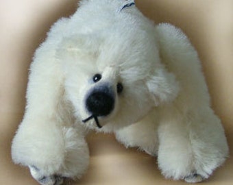 Oso de peluche a cuatro patas con los dedos de los pies tirados- SOLO PATRÓN *Pudgy* de Nioka Bears