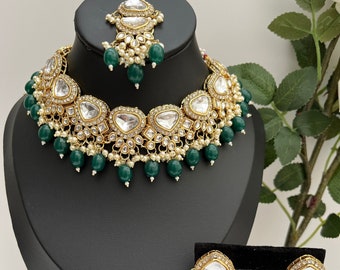 Kundan Jewellery Tikka Earrings Choker Imitation Pearls Ladies Indian Weddings Bridal Sets