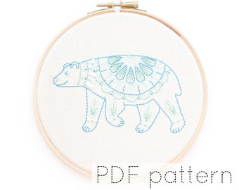 Motif d'art de cerceau de broderie d'ours polaire de mandala, téléchargement PDF