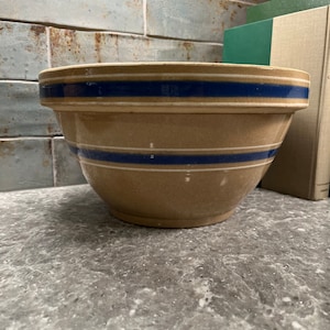 Large Vintage Mixing Bowl