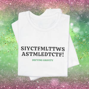ミニマリストの「Defying Gravity」コーラス・アクロスティック・シャツ | Unique Wicked Merch、エルファバの歌詞