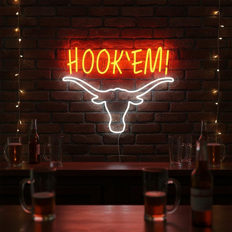 Hook 'Em Neon Sign,Texas Longhorn Wall Sign,Texas Wall Decor,Western Livingrooom Wall Art, Gift for Dad Husband,Man cave decor,Gift for him