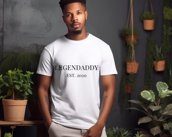 Vatertagst-shirt Legendaddy, Geschenk für Papa zum Vatertag mit Schriftzug, Baumwollhemd für Papa mit Schriftzug est 2024