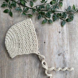 Handmade Parisian baby bonnet, newborn bonnets, coming home outfit, baby shower gift, baby photos prop bonnet, christening bonnet