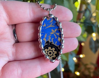 Kaputtes Blau und Gold China Plate Anhänger