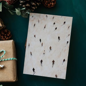 Skiers in Snow Greeting Cards – Pack of 10 with Envelopes, Après Ski Holiday Card Set, Winter Lodge Christmas Stationery, Stocking Stuffer