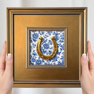 Horseshoe Mini Painting – Chinoiserie Small Framed Art, Lucky Gold Wall Charm, Farmhouse Decor