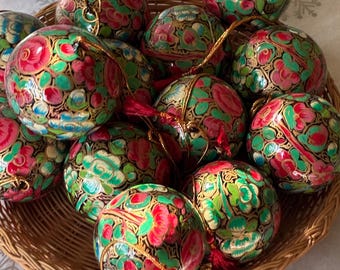 Handmade Papier-Mache Christmas Ball Ornament: Floral Kashmiri Bauble