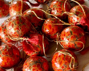 Handmade Papier-Mâché Christmas Ornament: Gold & Orange Bauble, India