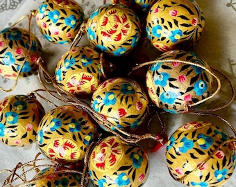 Christmas Decor 1 inch Ball Bauble Handmade and Hand painted papier-mâché ornaments paper mache Kashmir