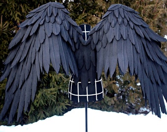 Large black movable wings for Halloween, Cosplay Costume/Raven wearable wings/photo props/devil/demon Halloween outfit/Halloween accessories