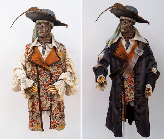 Carribean Pirate Costume Carribean Pirate Costume