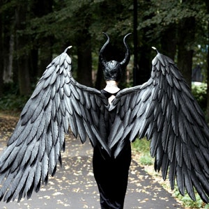 Alas negras grandes móviles con cuernos, disfraz de cosplay, disfraz de Halloween, accesorios para fotos, diablo, cuervo, ropa para festival de Mardi Gras para adultos