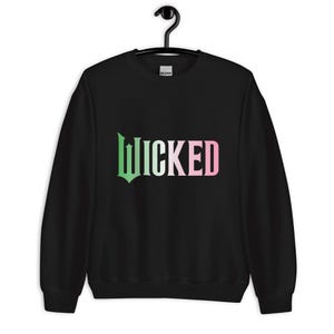 ユニセックス ** WICKED ** スウェットシャツ * Defying Gravity Popular For Good * ピンクとグリーンのグラデーション