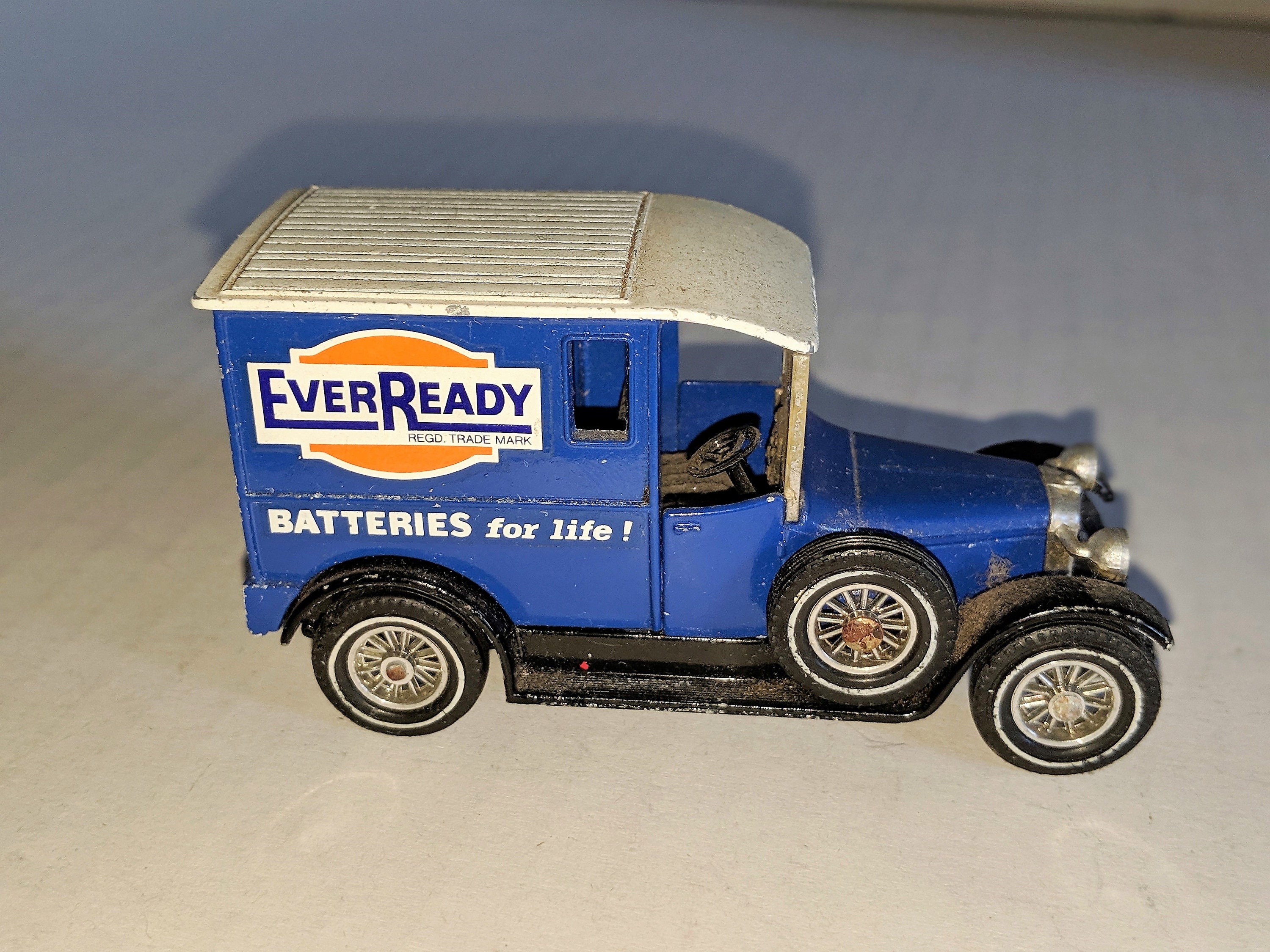 vintage metal toy cars