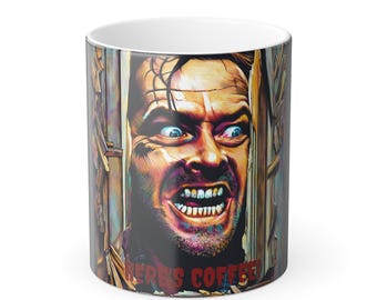 Här är kaffe! Färgomvandlande skräckinspirerad mugg