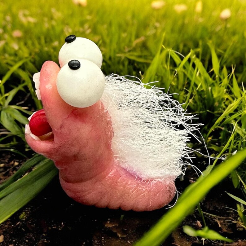 Creepy Worm Figurine, Handmade Fantasy Creature Sculpture, Articulated Fairy Spirit, Funny Garden Decor, Zen Garden, Collectible Figurine image 4