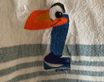 Disney Lion King geborduurde Zazu-spuugdoekje – kraamcadeau