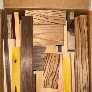 Premium Mixed Hardwood End Cuts – Sanded Maple, Cherry, Walnut – Clean Craft Wood Box