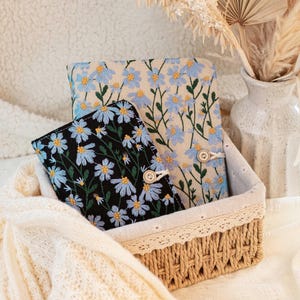 Libreta portátil A5/A6 bordada a mano con margaritas de primavera, libreta de viaje, bloc de notas portátil hecho a mano, cuaderno de diario bordado, útiles escolares