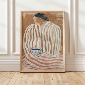 Puede incluir: Una pintura de una persona que lleva una camisa a rayas y sostiene una taza azul y blanca. El fondo es de color marrón claro.