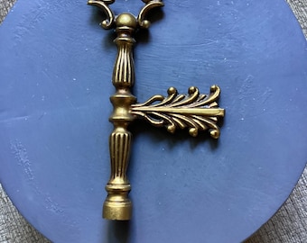 Vintage 6” Brass Lamp Finial