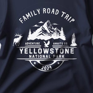 Yellowstone Familie Road Trip SVG Yellowstone Familienurlaub 2025 Shirt Abenteuer erwartet Familienurlaub T-Shirt Ideen SVG für Cricut