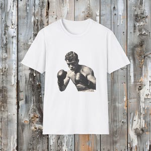 Vintage Boxing Graphic Tee - Unisex Softstyle T-Shirt for Sports Fans, Gift for Boxing Lovers, Retro Workout Shirt, Gym Apparel, Casual Wear