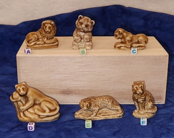Wade Red Rose Tea Vintage Whimsies Animals Promotion from England Big Cats Kitten Lions Tiger Cheetah